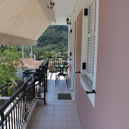 Casa Serena Asprogerakata Exteriér fotografie