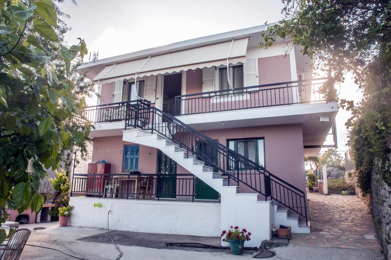 Casa Serena Asprogerakata Exteriér fotografie