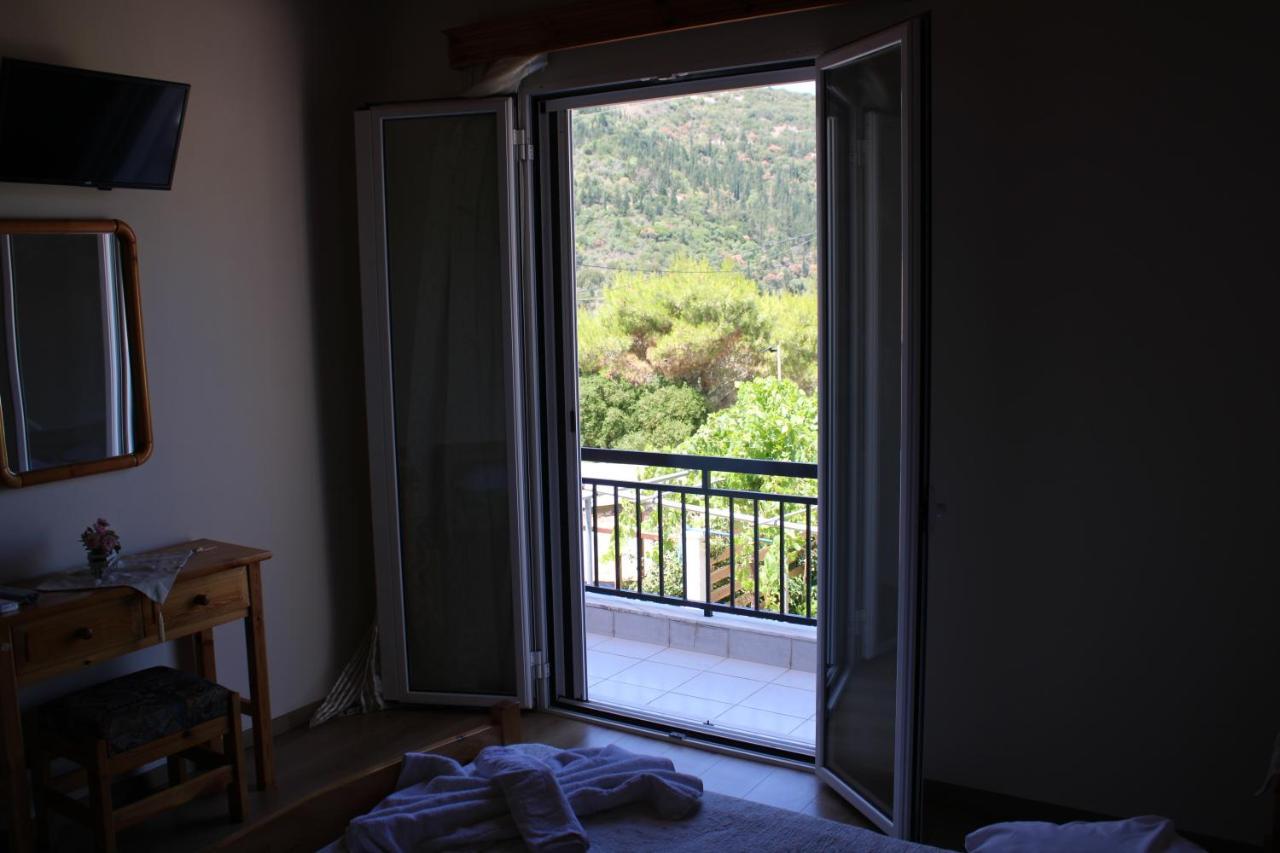Casa Serena Asprogerakata Exteriér fotografie